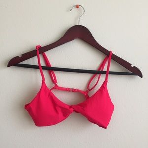 red bikini top & bottoms ❣️😍